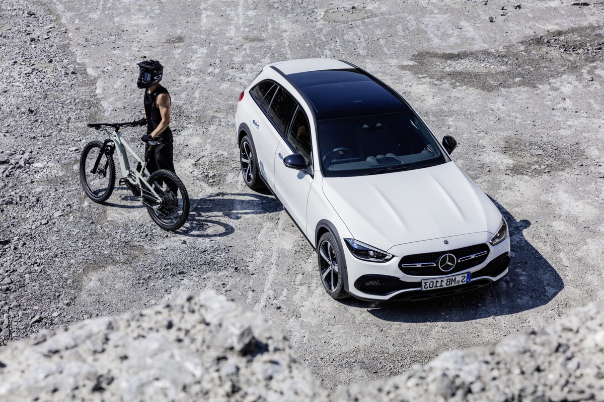 Un nuevo teaser acerca el estreno mundial del MercedesAMG project one motor